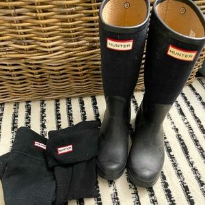 Hunter women’s tall insulated boots and boot socks